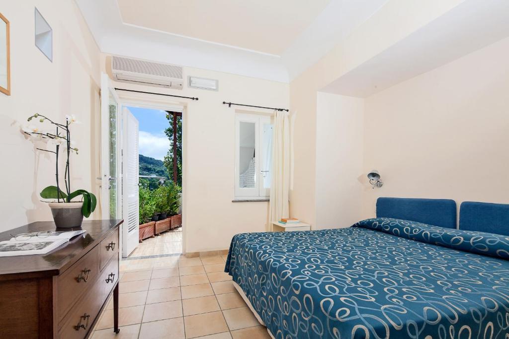 Hotel Senaria 3*